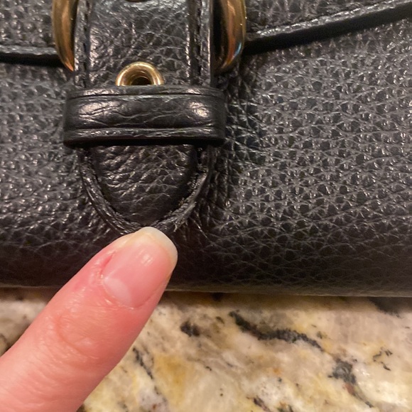 Medium size coach wallet EUC - Picture 9 of 9